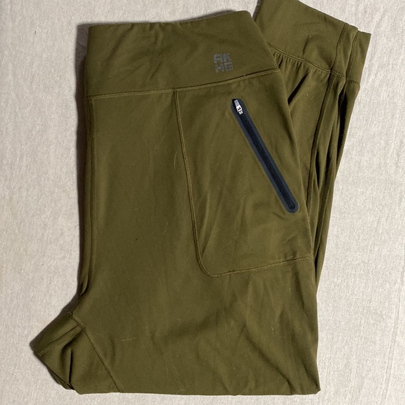 Olive plus size. Leggings - Picture 1 of 3